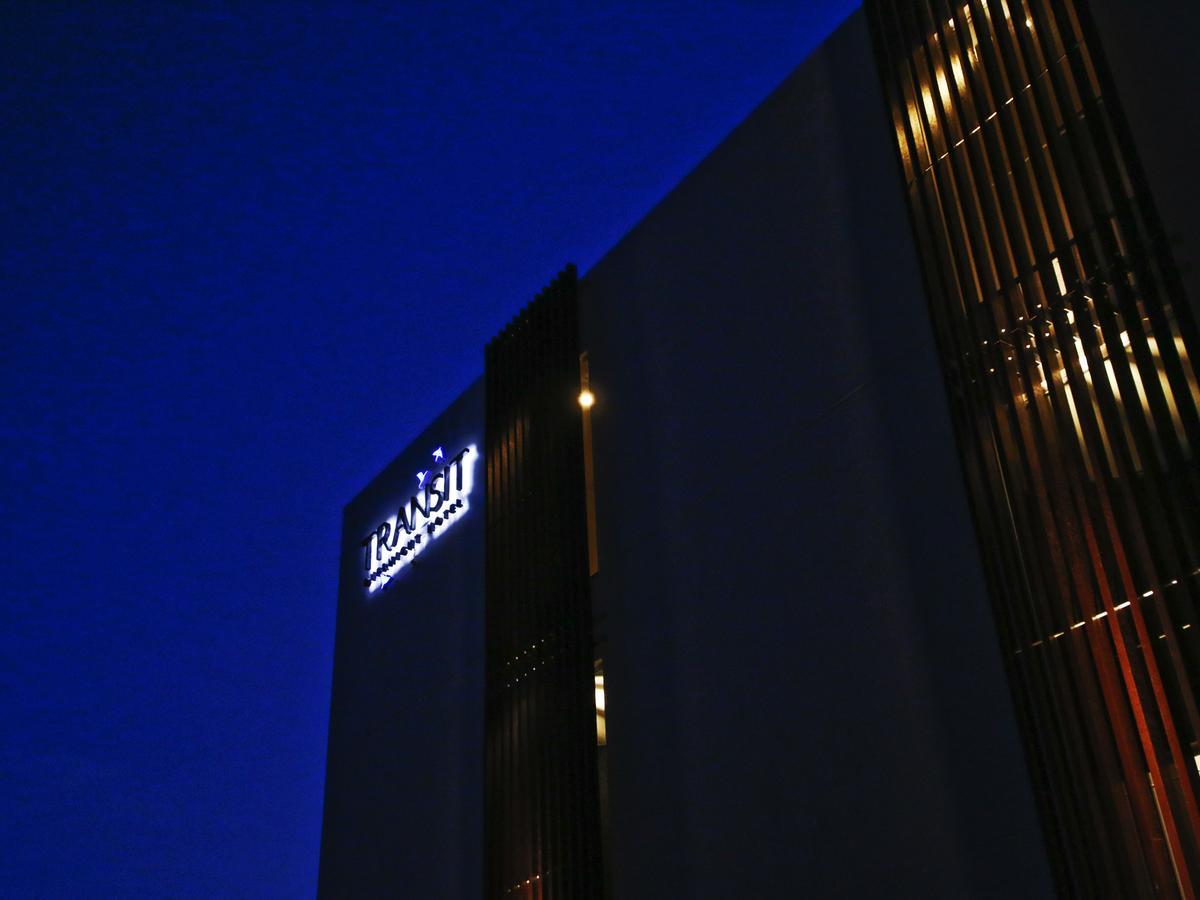 Transit Overnight Hotel 读谷村 外观 照片